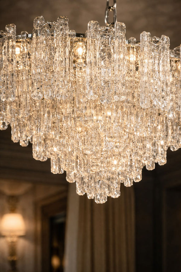 The Shimmerveil Chandeleir : A