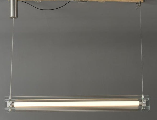 THE SCINTILLA LINEAR LIGHT