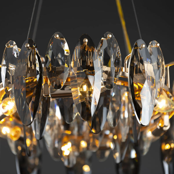 THE BRIGHT PURSUIT CHANDELIER