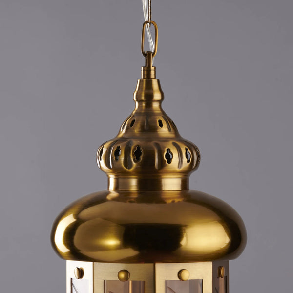 THE PALACE DIARIES-A PENDANT LIGHT
