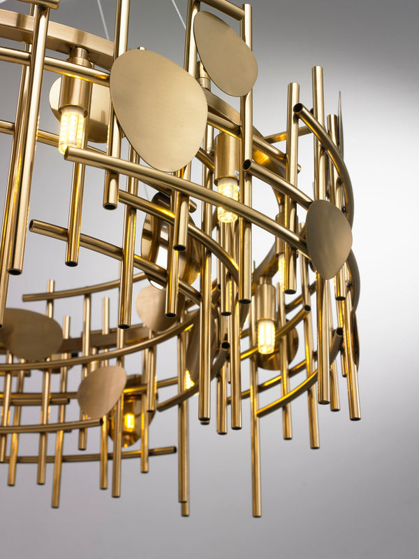 THE ELEGANT EYRIE CHANDELIER