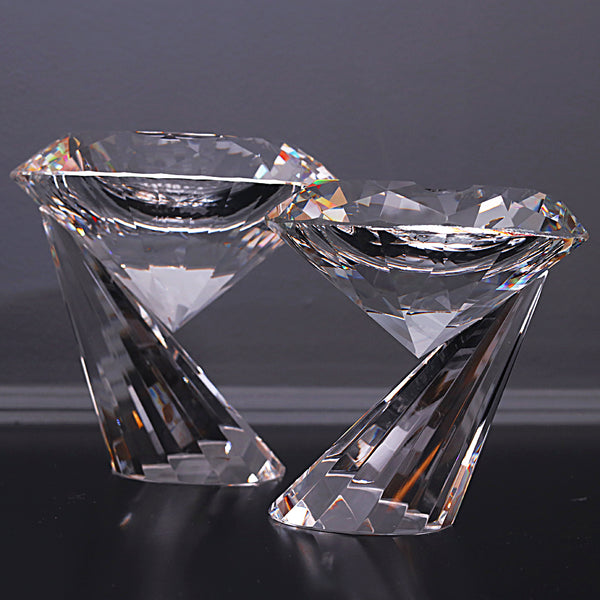 The Veyra Candle Stand